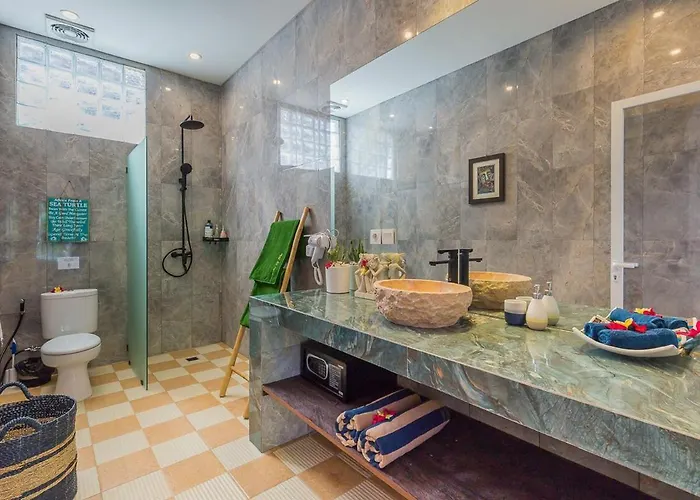 Kanari,5 Bed & Pool *