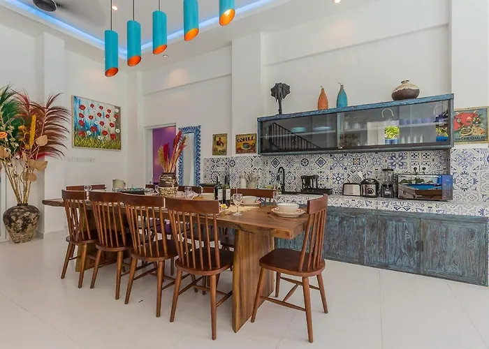 Kanari,5 Bed & Pool * Seminyak