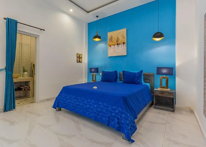 Kanari,5 Bed & Pool Seminyak
